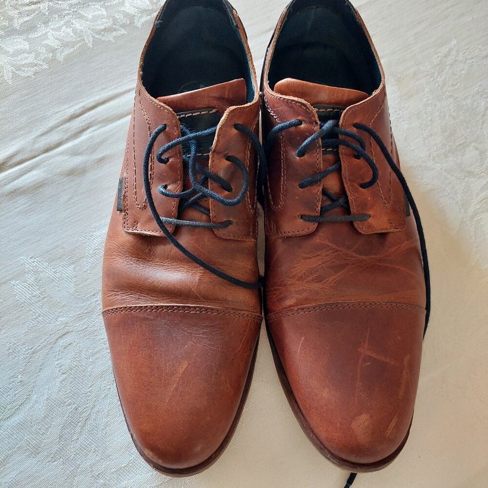 Browns B2 Genuine leather shoes, Size  EU42/US 9